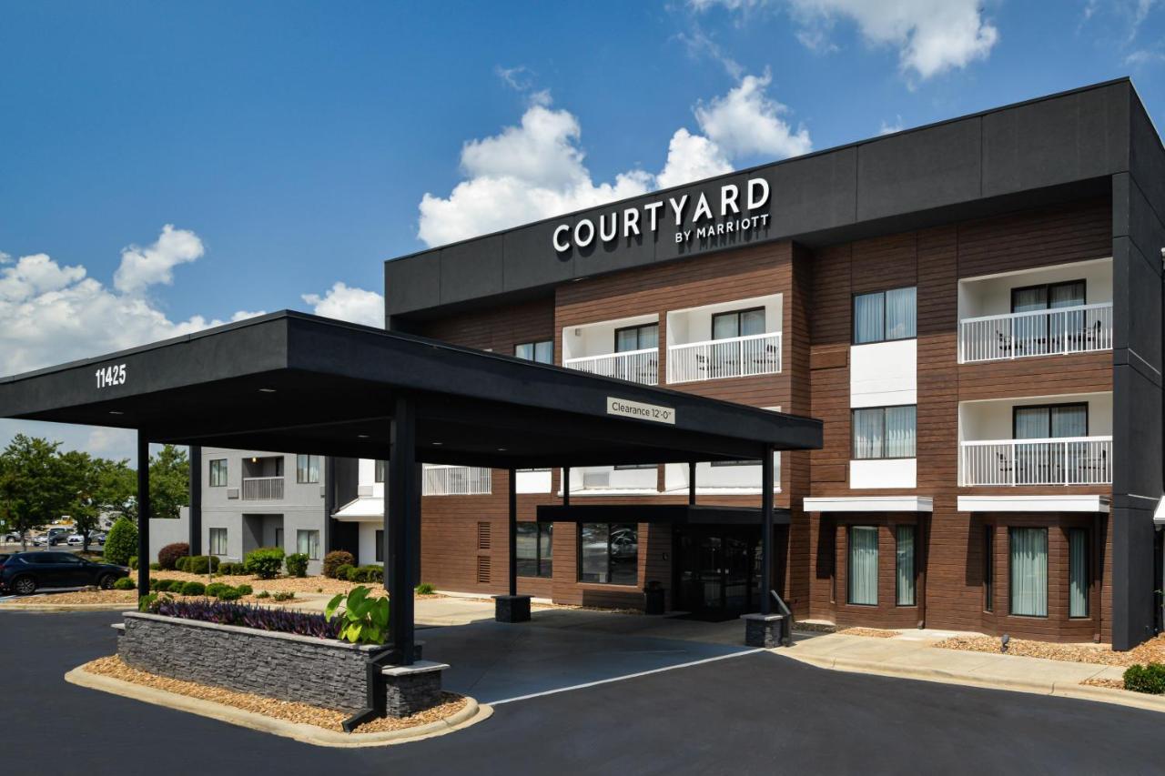 Courtyard By Marriott Charlotte Matthews Hotel Exterior photo